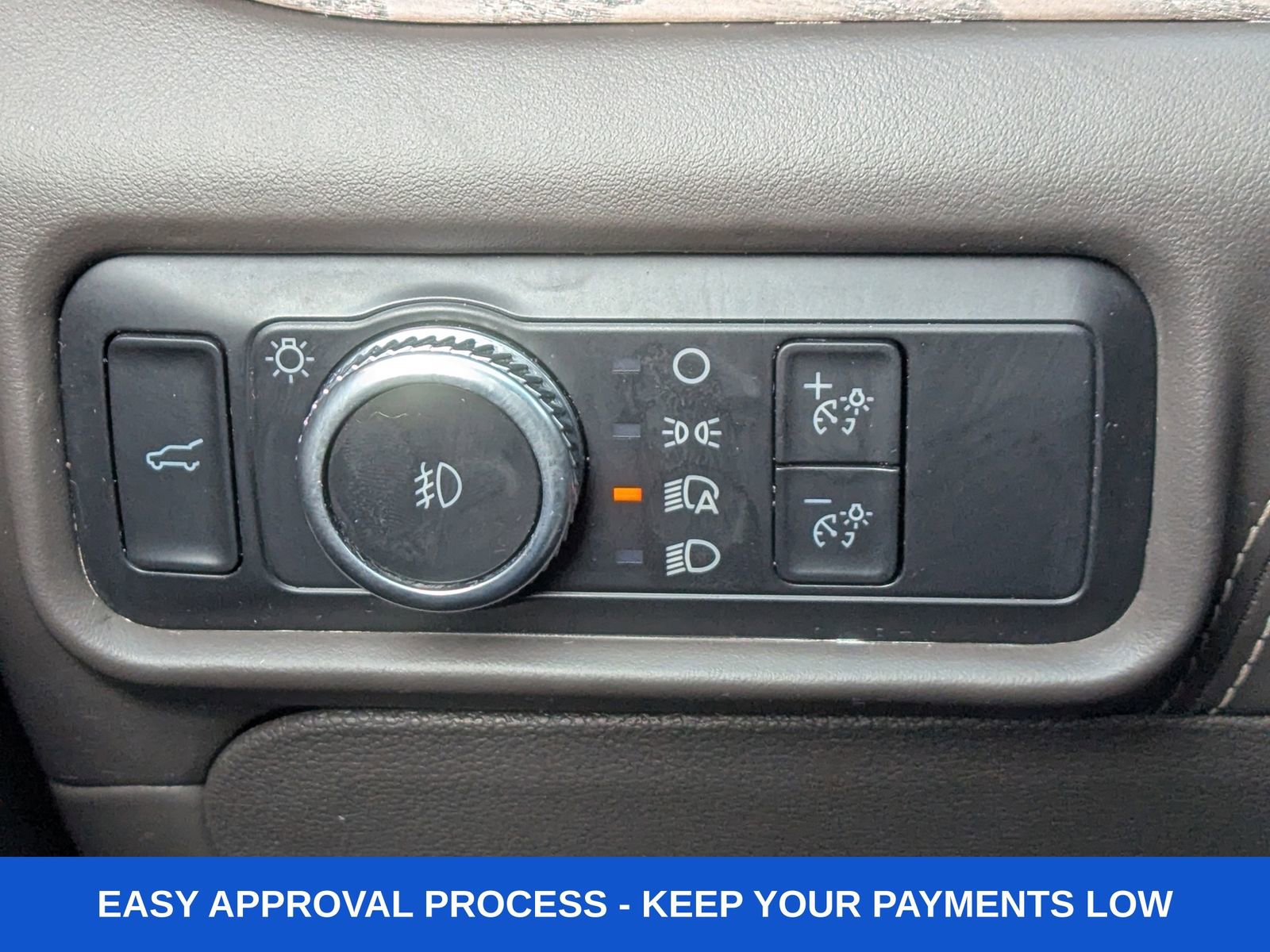 Used 2022 Ford Explorer Platinum w/ Equipment Group 601A image 46