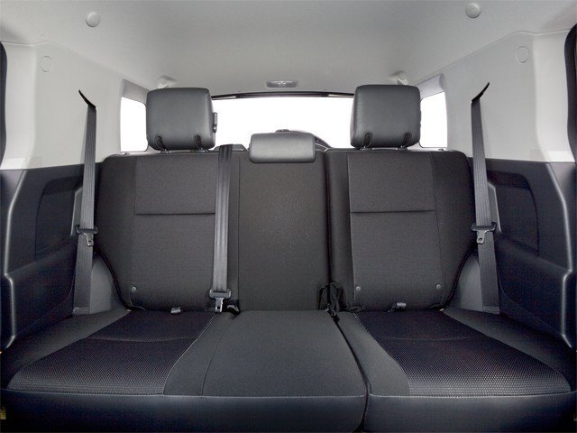 Used 2012 Toyota FJ Cruiser 2WD w/ Upgrade Pkg image 14