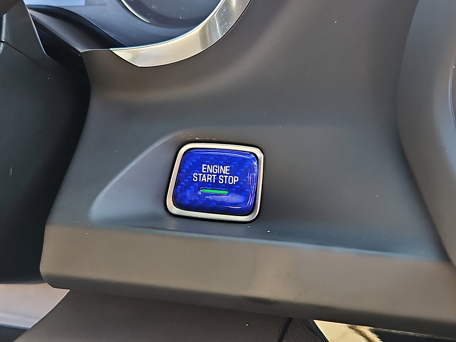 Used 2020 Chevrolet Camaro LS image 22