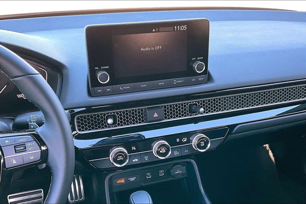 Used 2025 Honda Civic Sport image 9