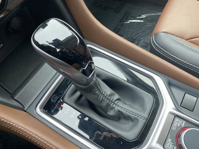 Used 2024 Subaru Forester Touring w/ Pop Package 2 image 25