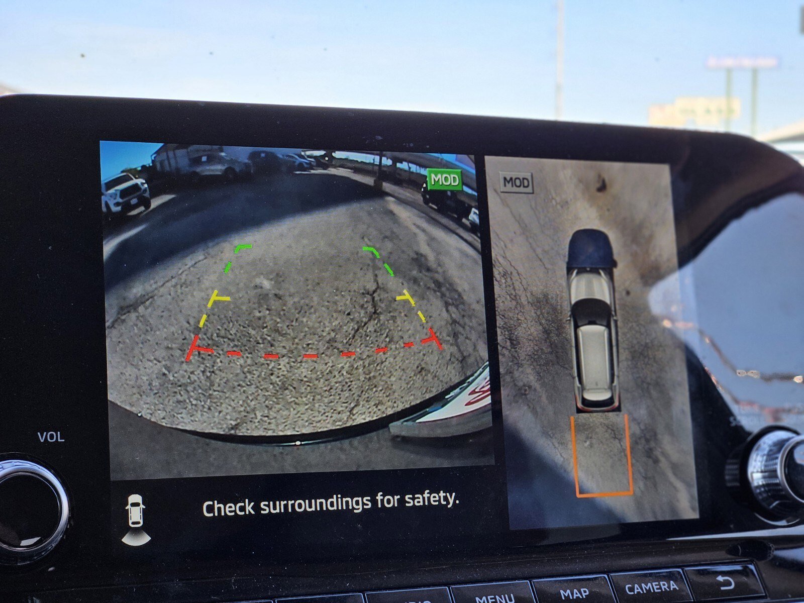 Used 2024 Mitsubishi Outlander SE image 22