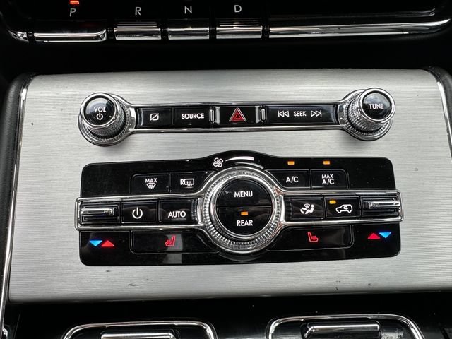 Certified 2023 Lincoln Aviator AWD w/ Premium Package image 24