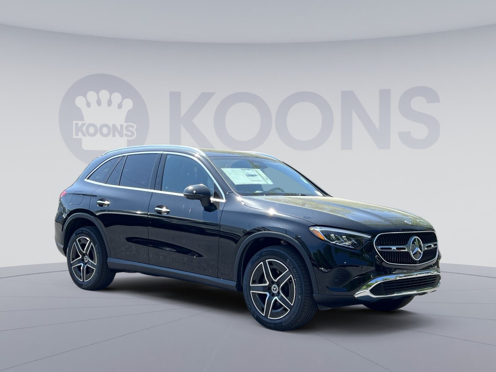New 2026 Mercedes-Benz GLC 300 4MATIC image 2
