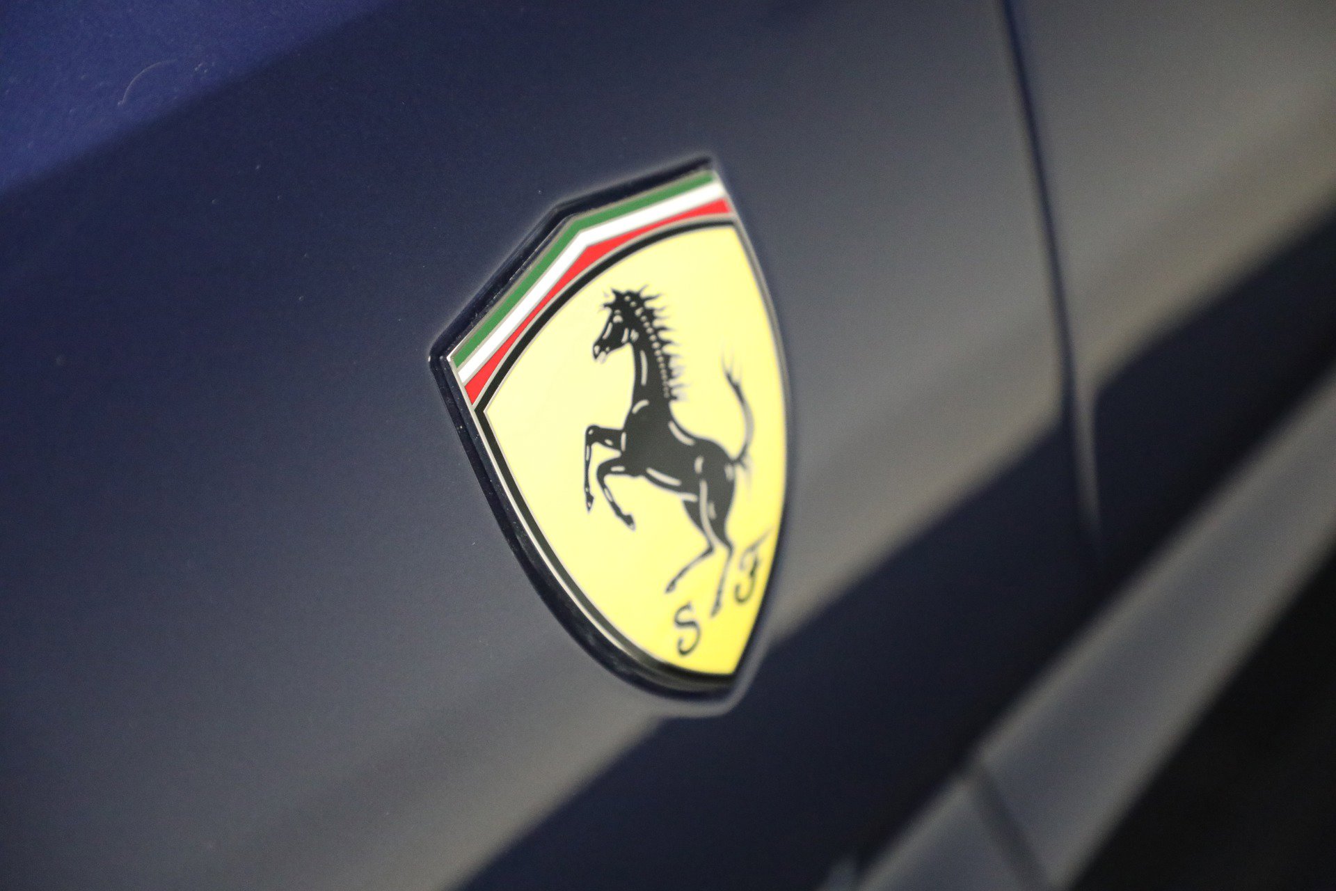 Certified 2022 Ferrari Portofino M image 34