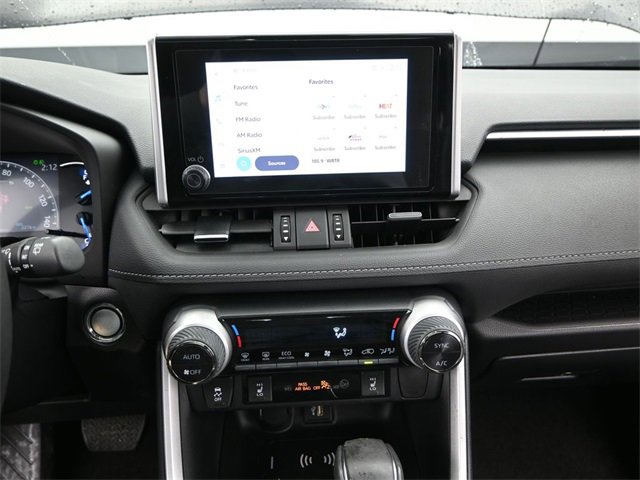 Used 2025 Toyota RAV4 XLE Premium image 7