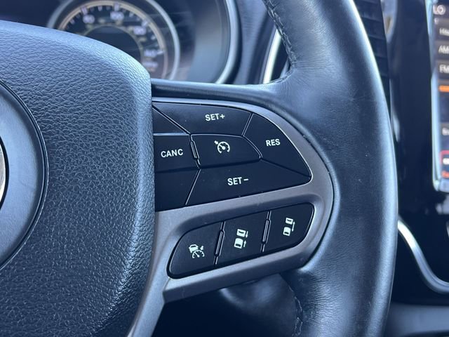 Used 2019 Jeep Cherokee Limited w/ Technology Group image 22