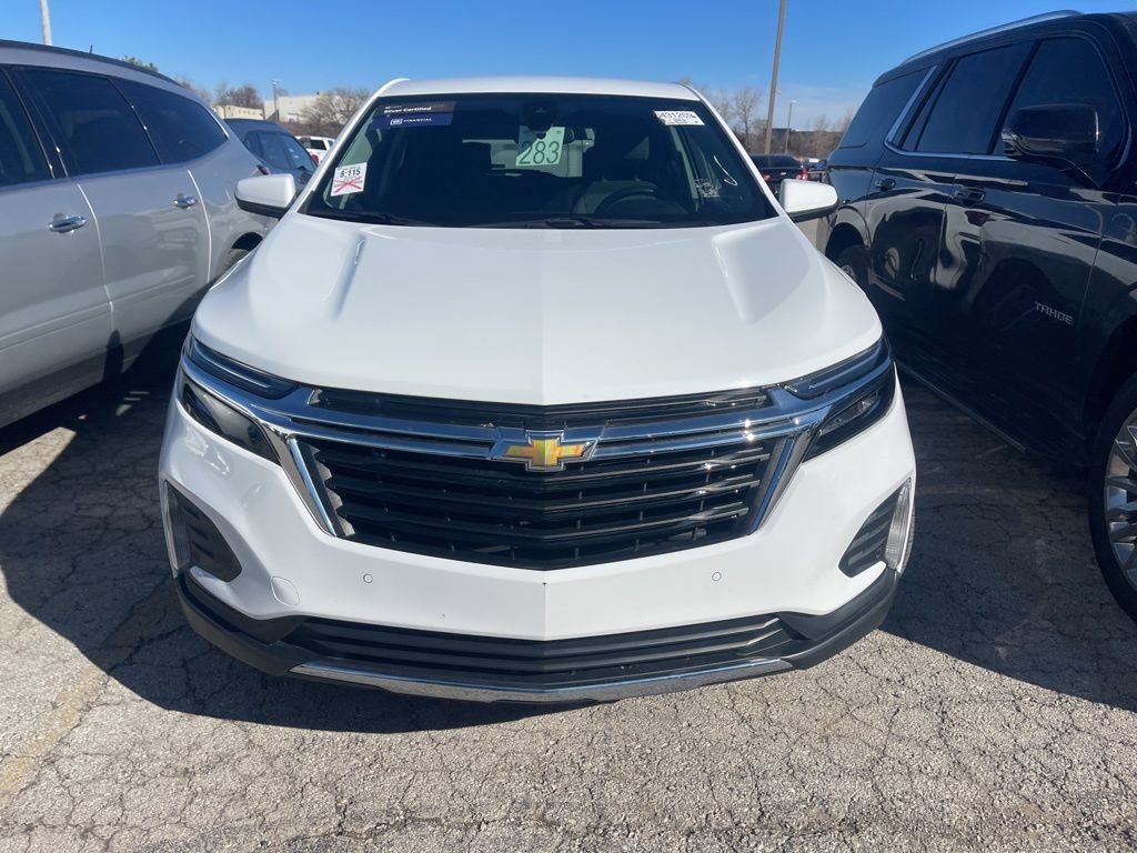 Certified 2024 Chevrolet Equinox LT w/ LPO, Floor Liner Package image 2