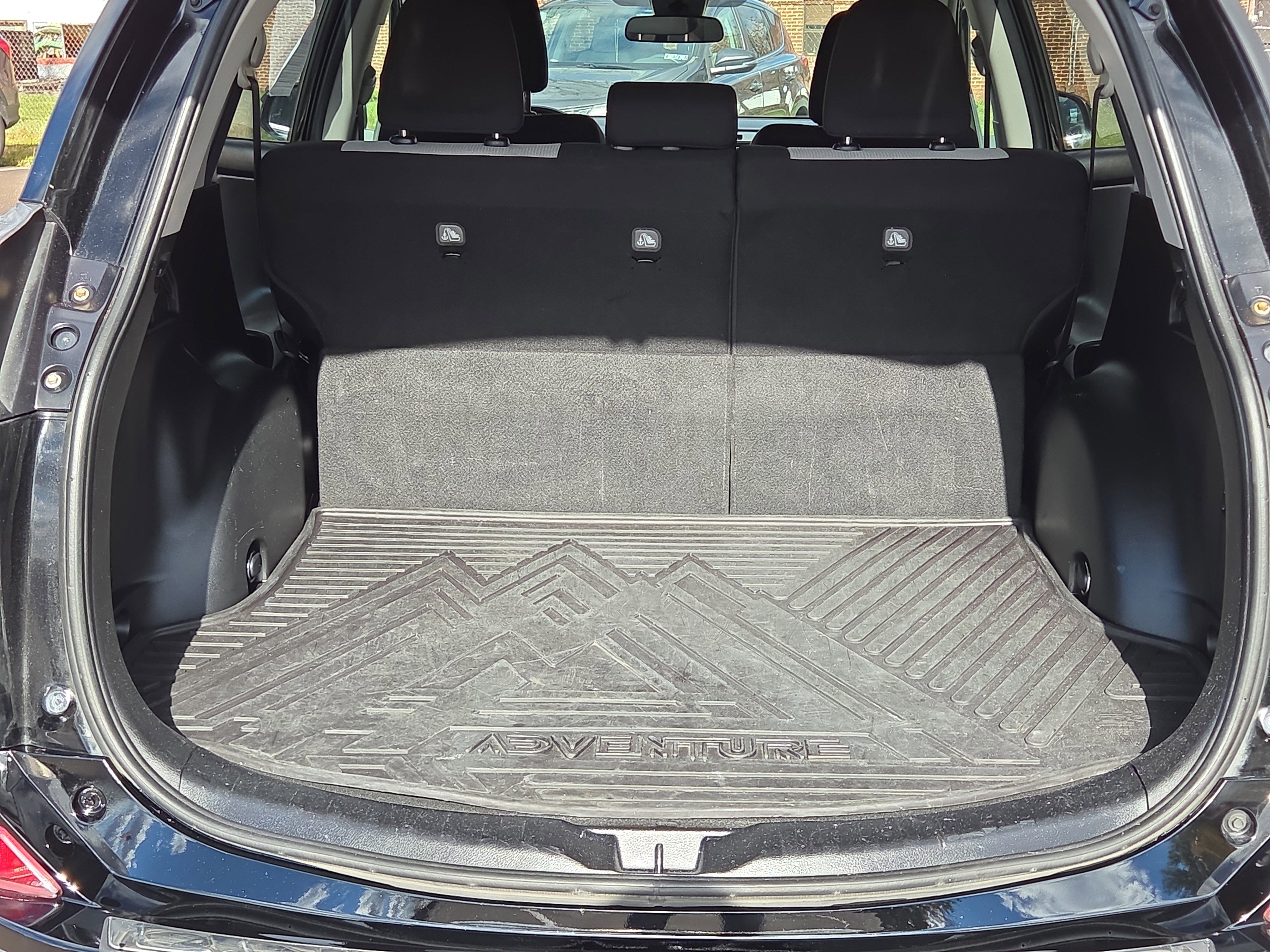 Used 2018 Toyota RAV4 Adventure image 30