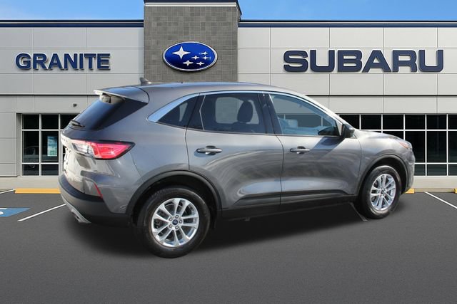 Used 2022 Ford Escape SE w/ Cold Weather Package AWD/4WD image 7