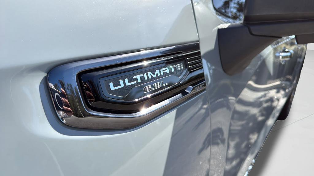 Used 2025 GMC Sierra 1500 Denali Ultimate image 24