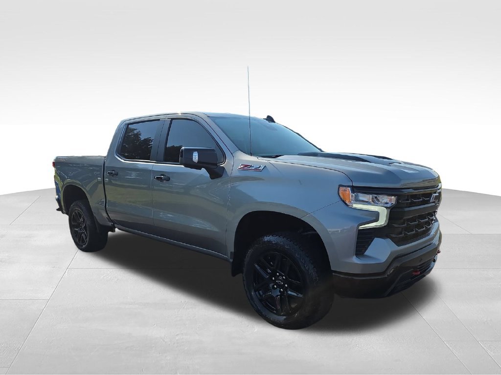 Used 2026 Chevrolet Silverado 1500 LT Trail Boss w/ LT Trail Boss Premium Package AWD/4WD image 7