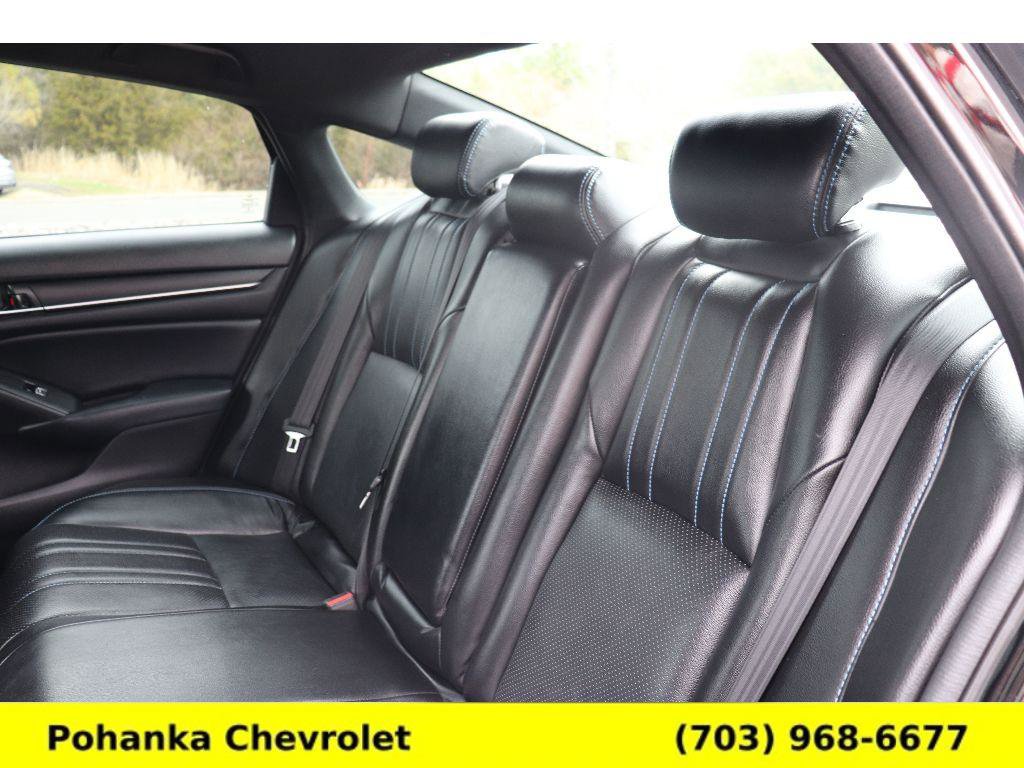 Used 2018 Honda Accord Sport image 25