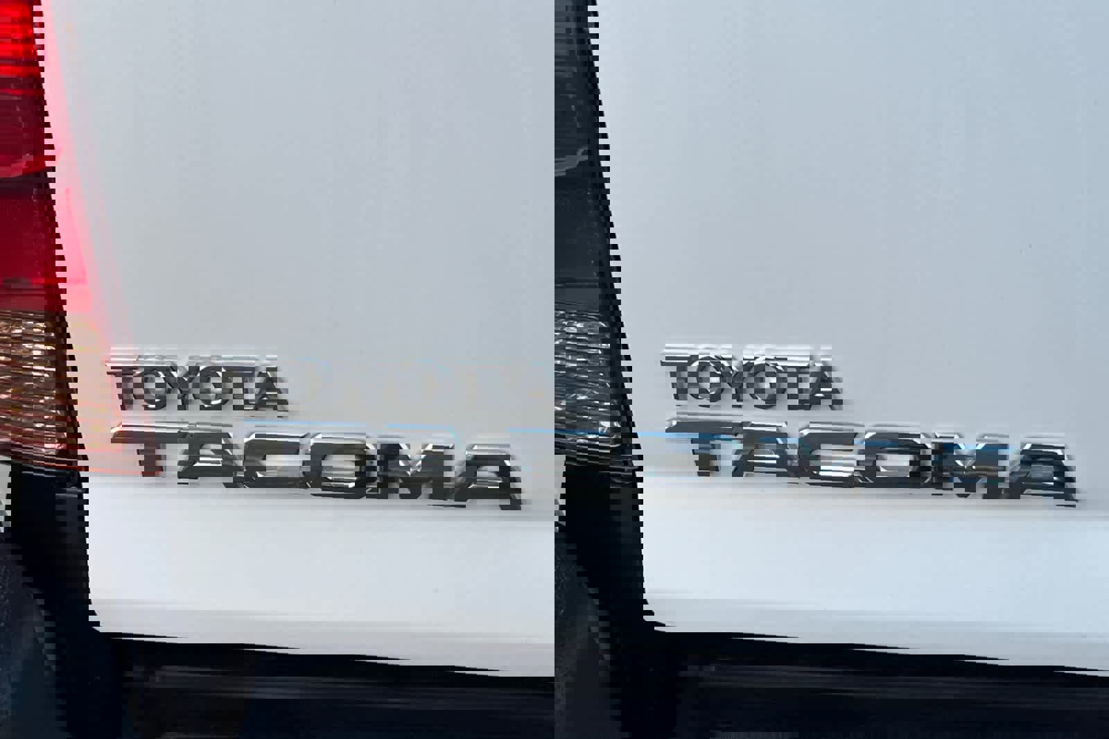 Used 2014 Toyota Tacoma 2WD Reg Cab I4 AT image 7