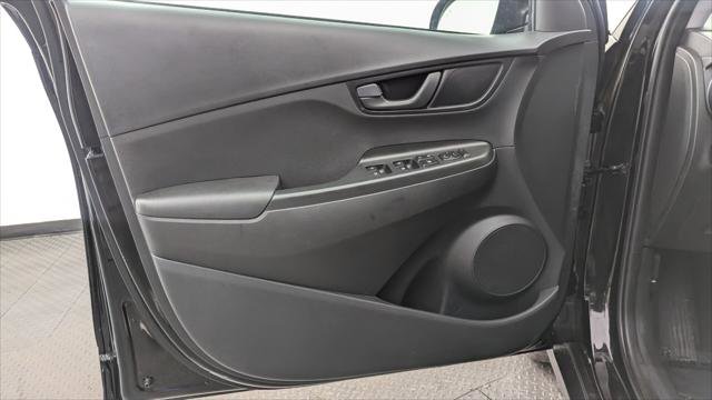 Used 2021 Hyundai Kona SEL image 12