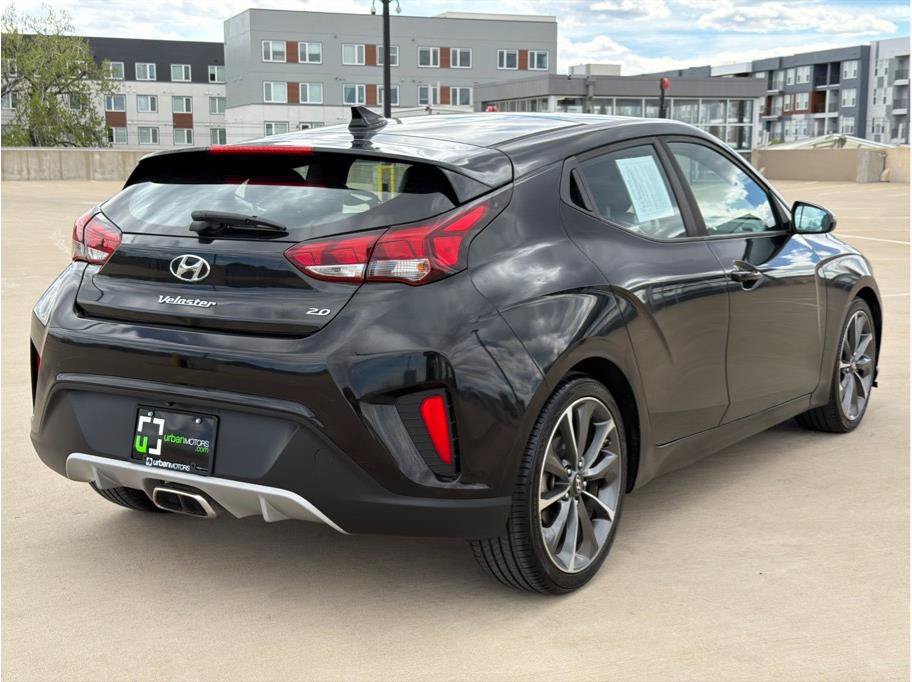 Used 2019 Hyundai Veloster 2.0 Premium FWD image 8