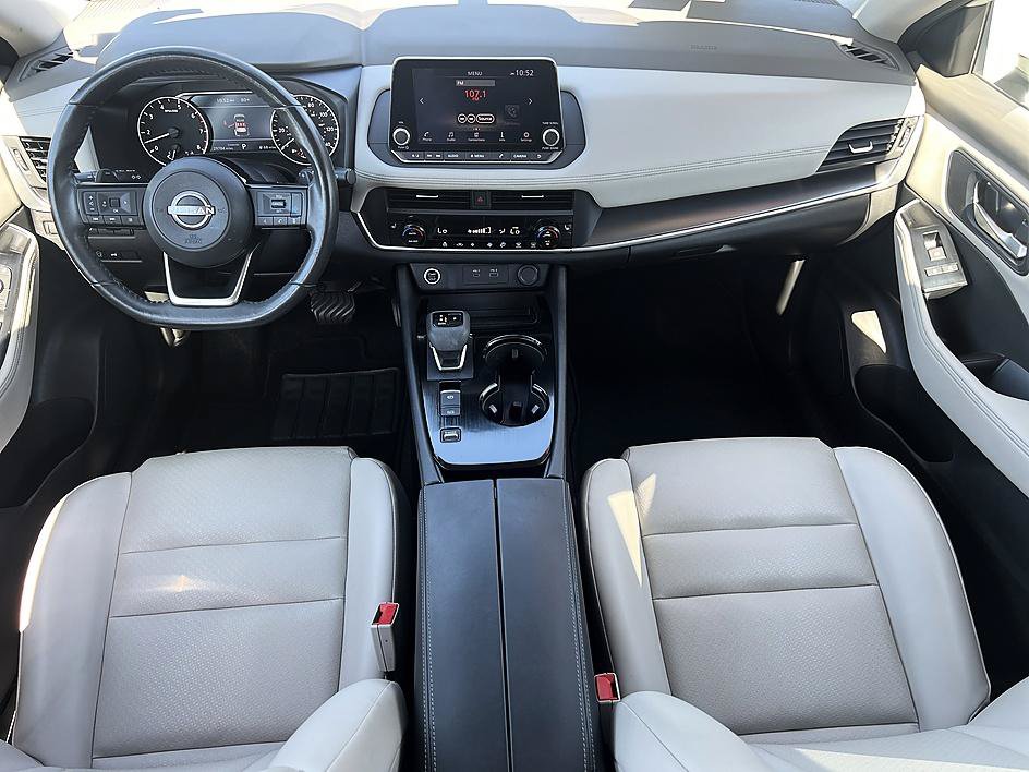 Certified 2023 Nissan Rogue SV w/ SV Premium B Package FWD image 18