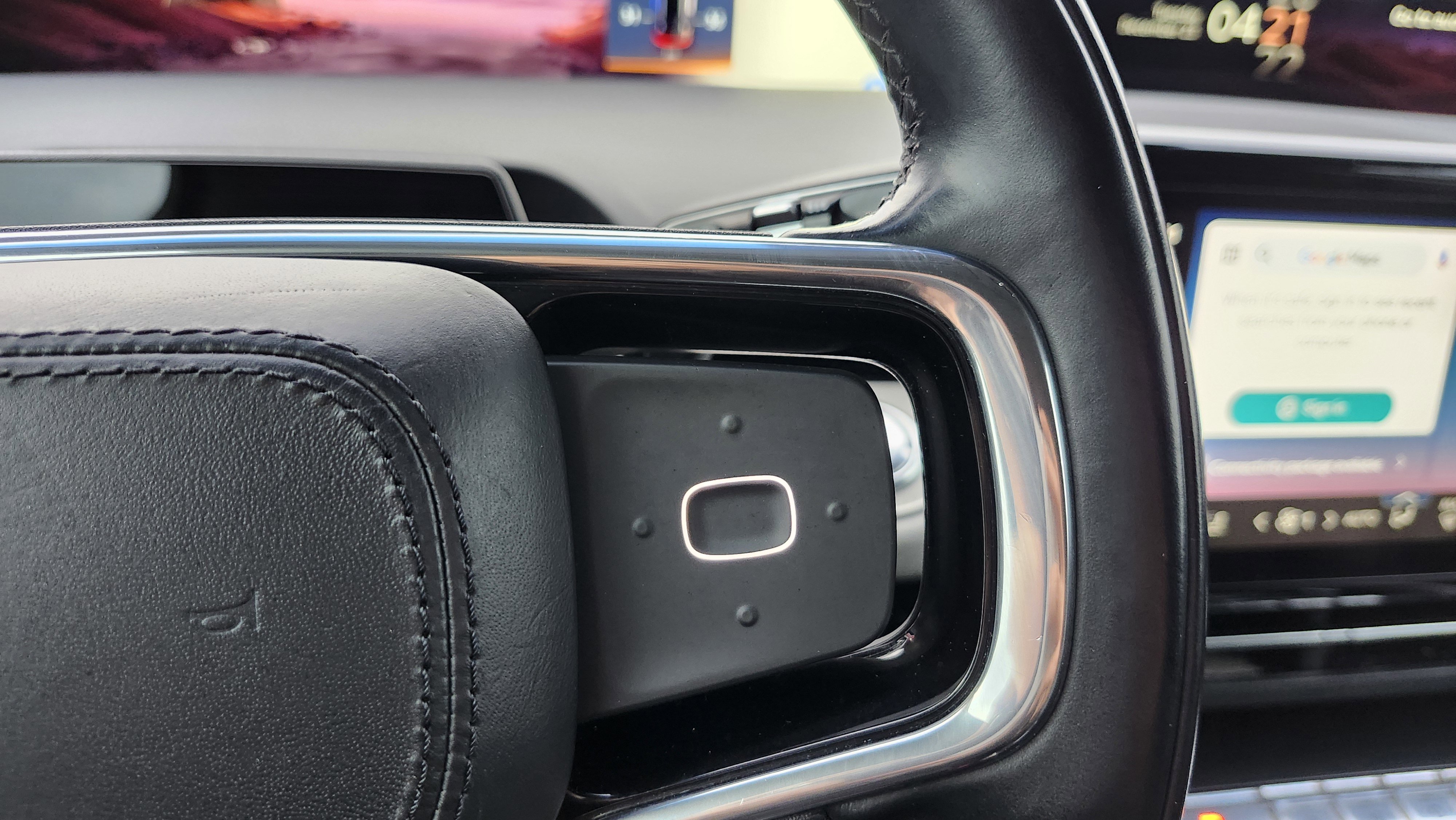 Used 2024 Lincoln Nautilus Reserve image 37