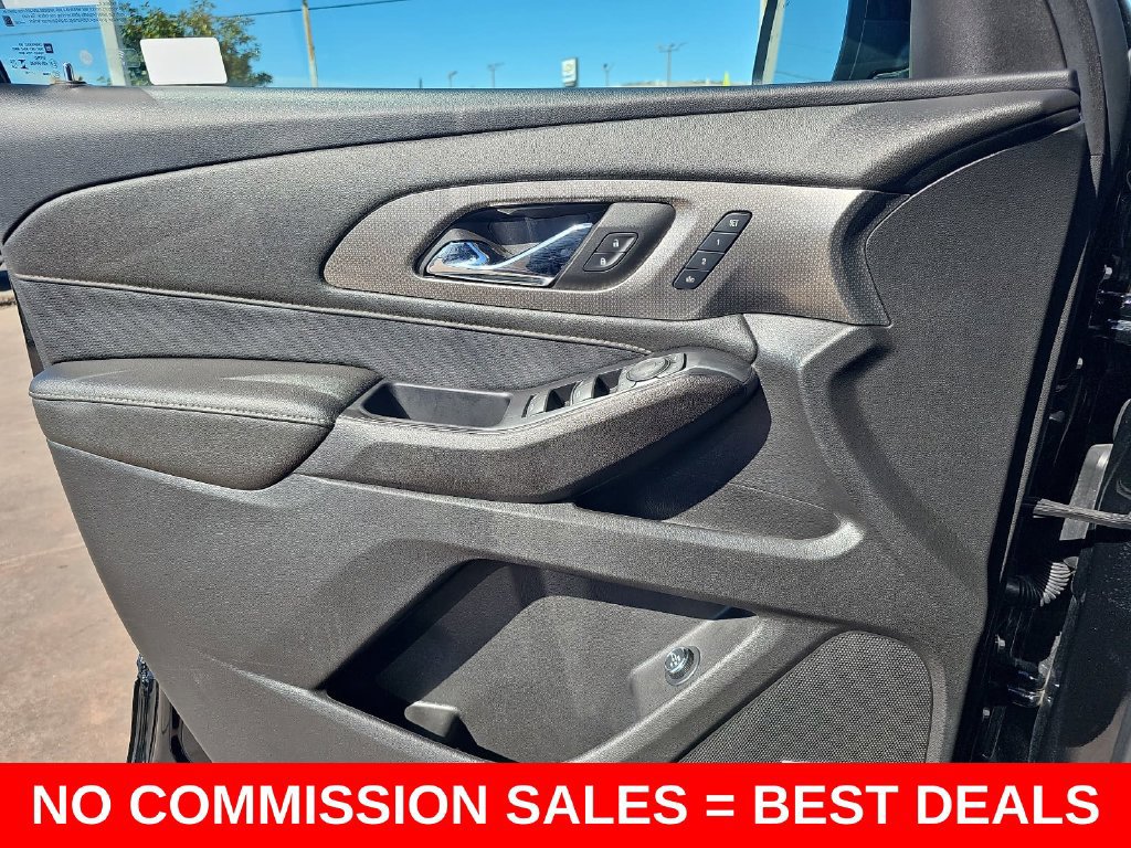 Used 2023 Chevrolet Traverse Premier w/ Redline Edition AWD/4WD image 29