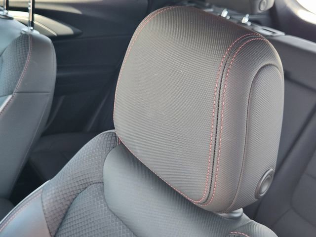 Used 2021 Chevrolet TrailBlazer RS w/ Convenience Package image 16