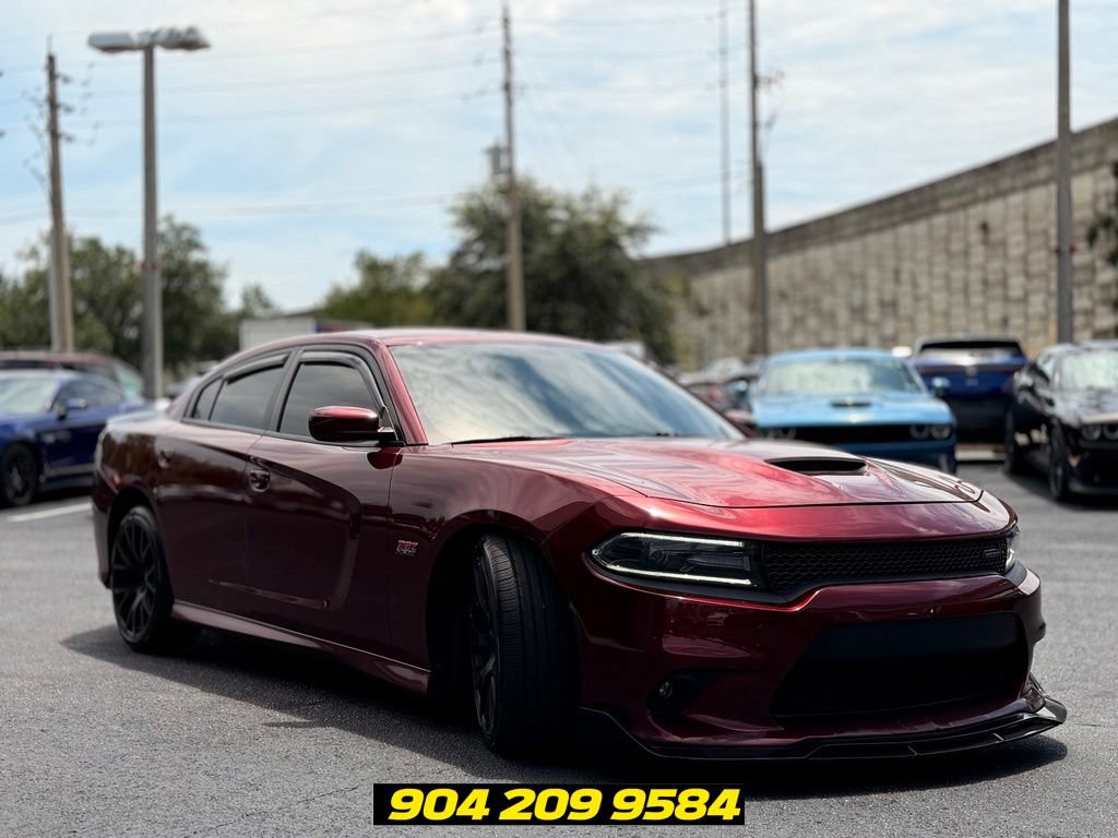 Used 2017 Dodge Charger R/T Scat Pack w/ Beats Audio Group RWD image 11