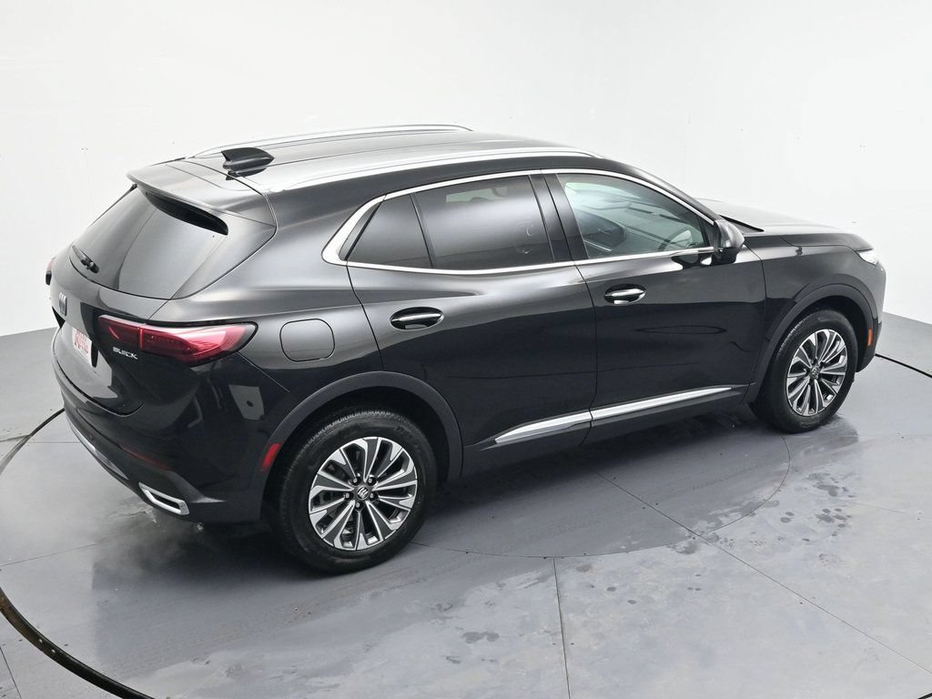 Used 2025 Buick Envision Preferred AWD/4WD image 5