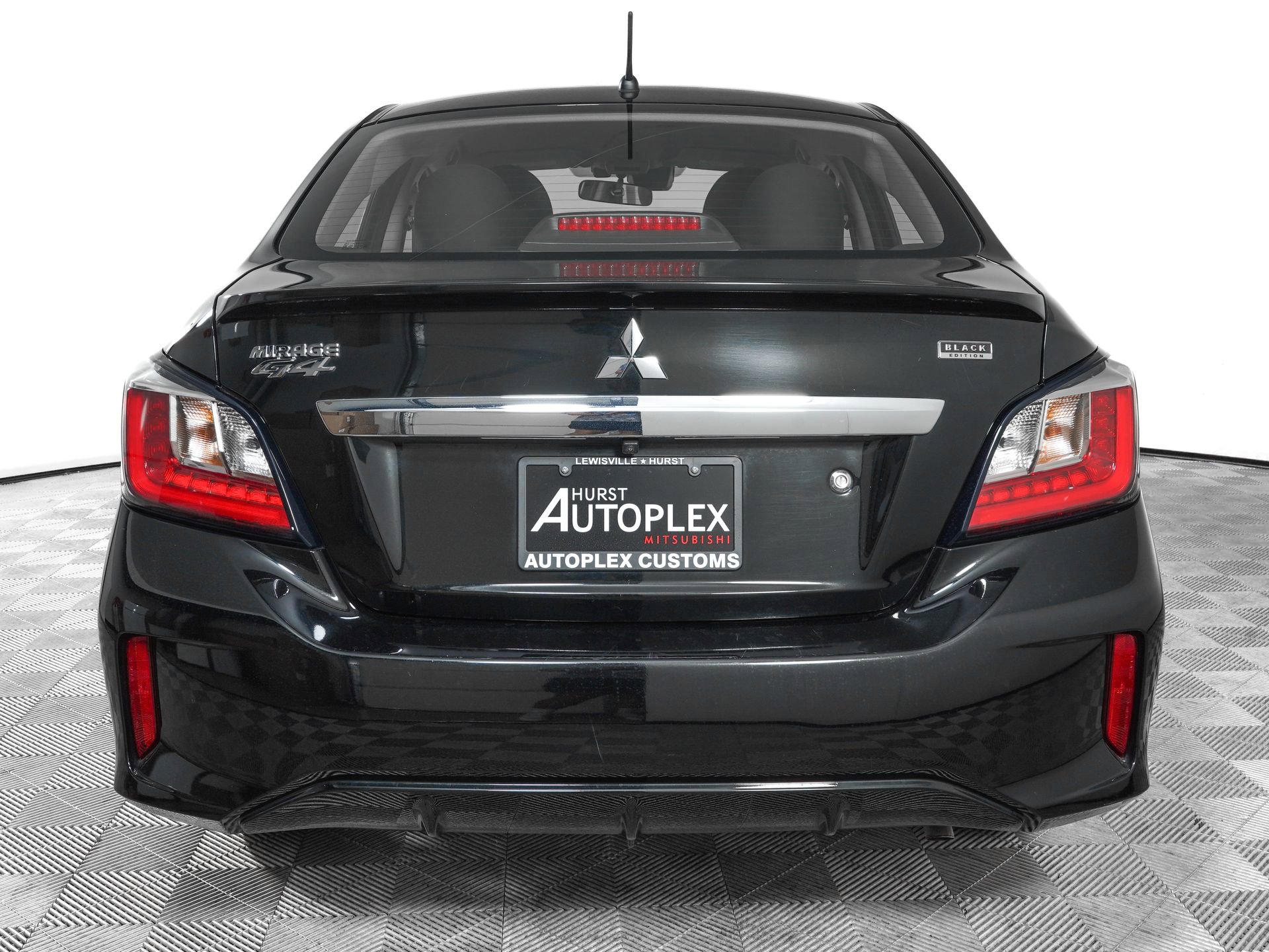 Used 2023 Mitsubishi Mirage G4 Black Edition FWD image 4