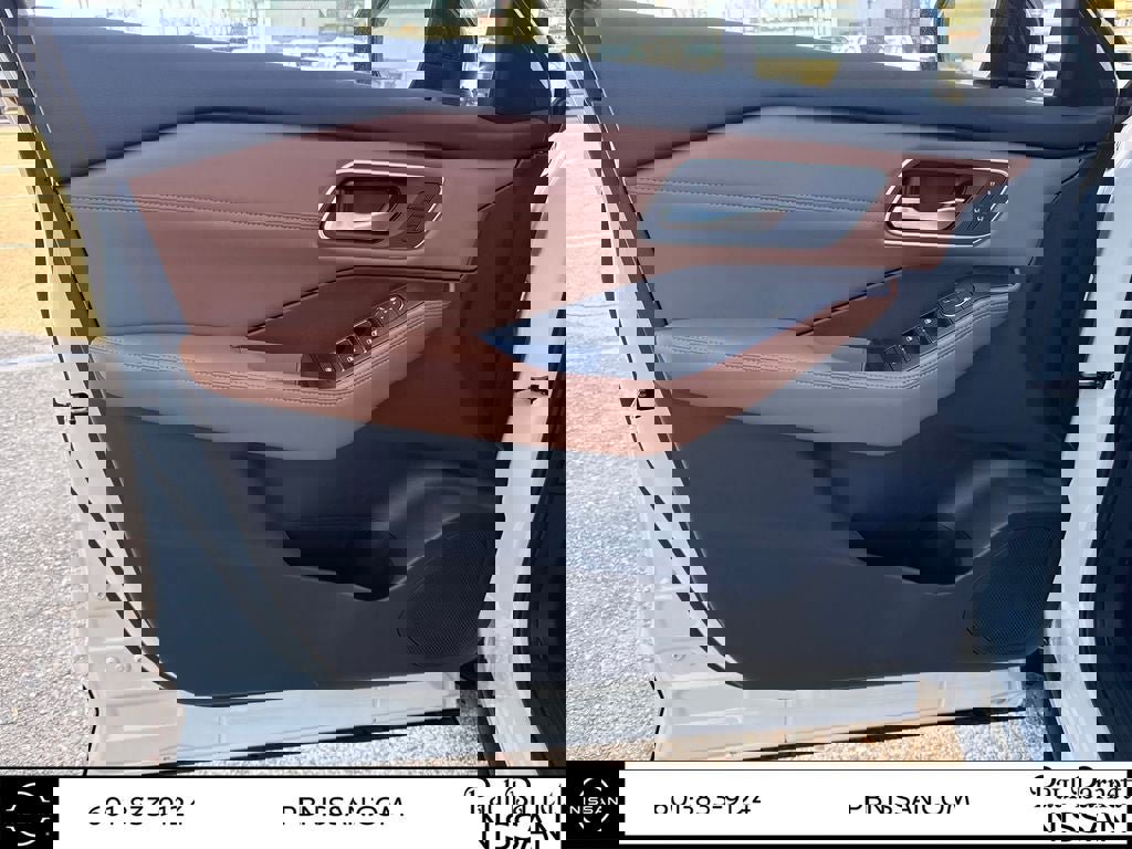 New 2026 Nissan Rogue Platinum image 23