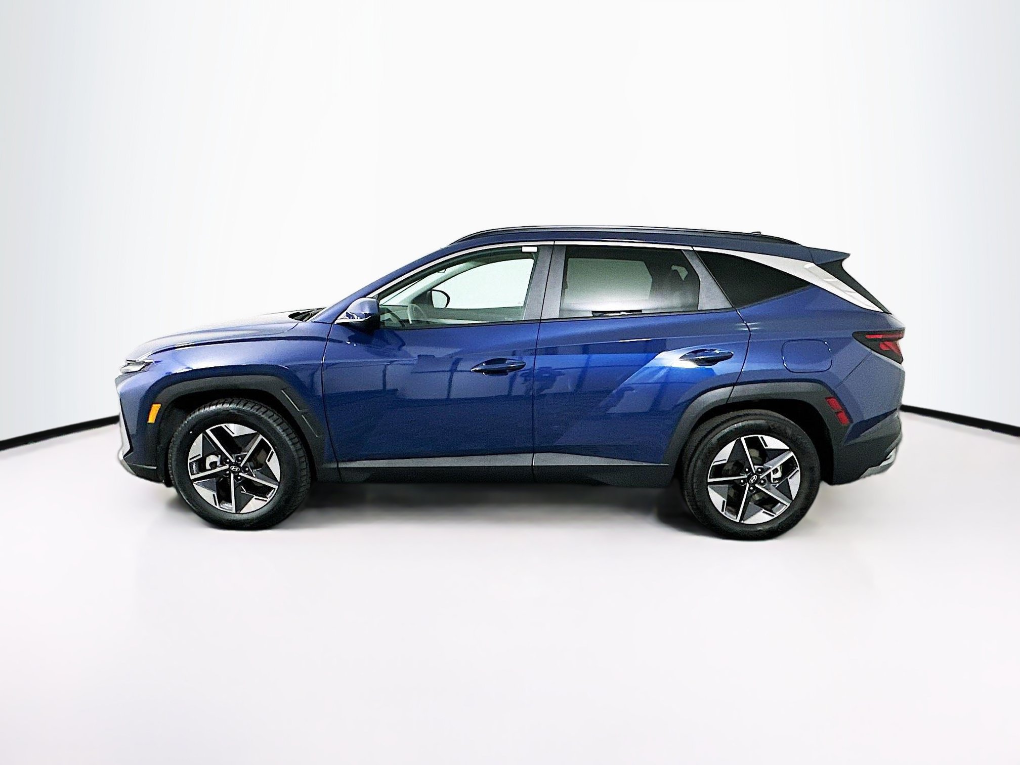 Used 2026 Hyundai Tucson SEL FWD image 4