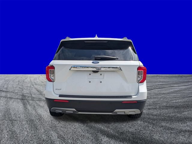Certified 2022 Ford Explorer XLT w/ Equipment Group 202A RWD image 5