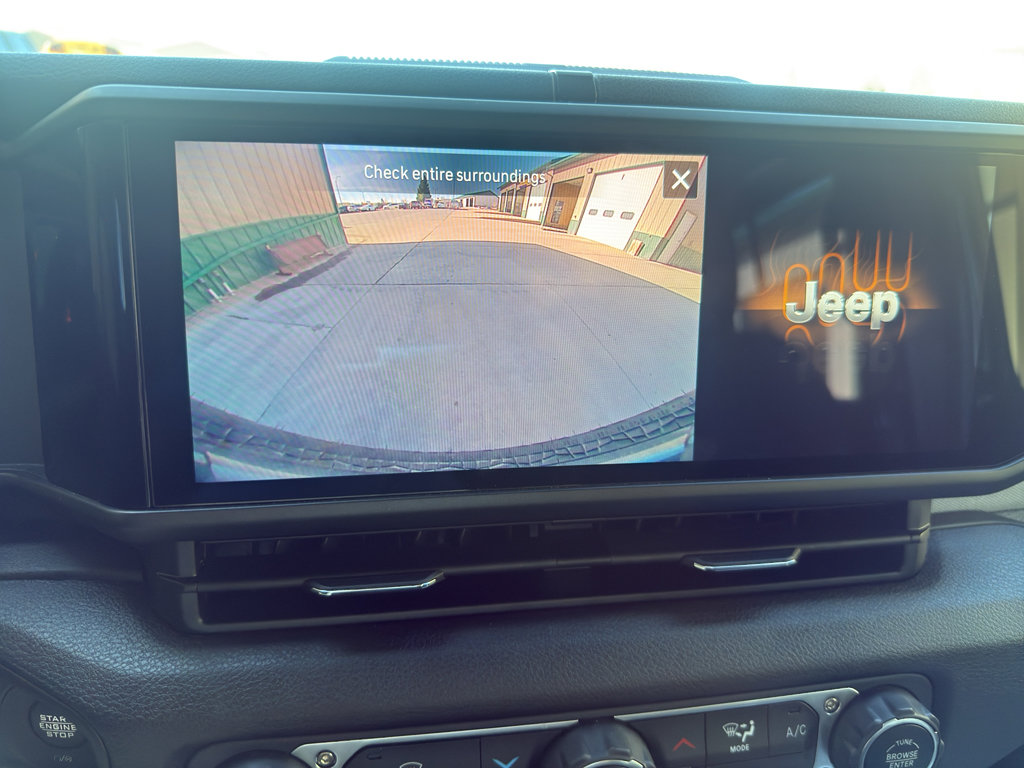 Used 2024 Jeep Wrangler Sport S AWD/4WD image 10