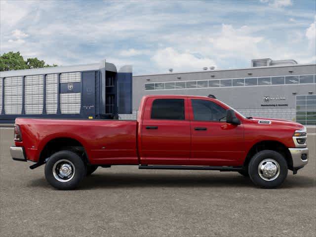 New 2026 RAM 3500 Tradesman AWD/4WD image 36