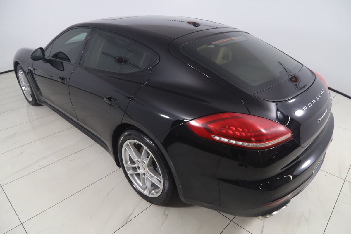 Used 2016 Porsche Panamera 4 Edition AWD/4WD image 30