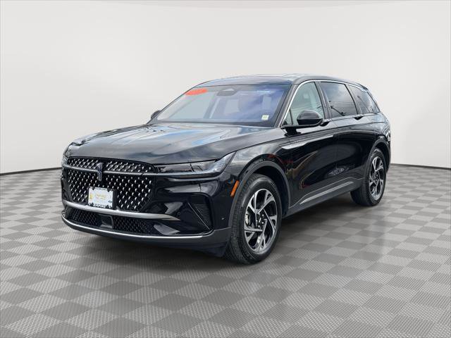 Used 2024 Lincoln Nautilus Premier w/ Equipment Group 102A image 3