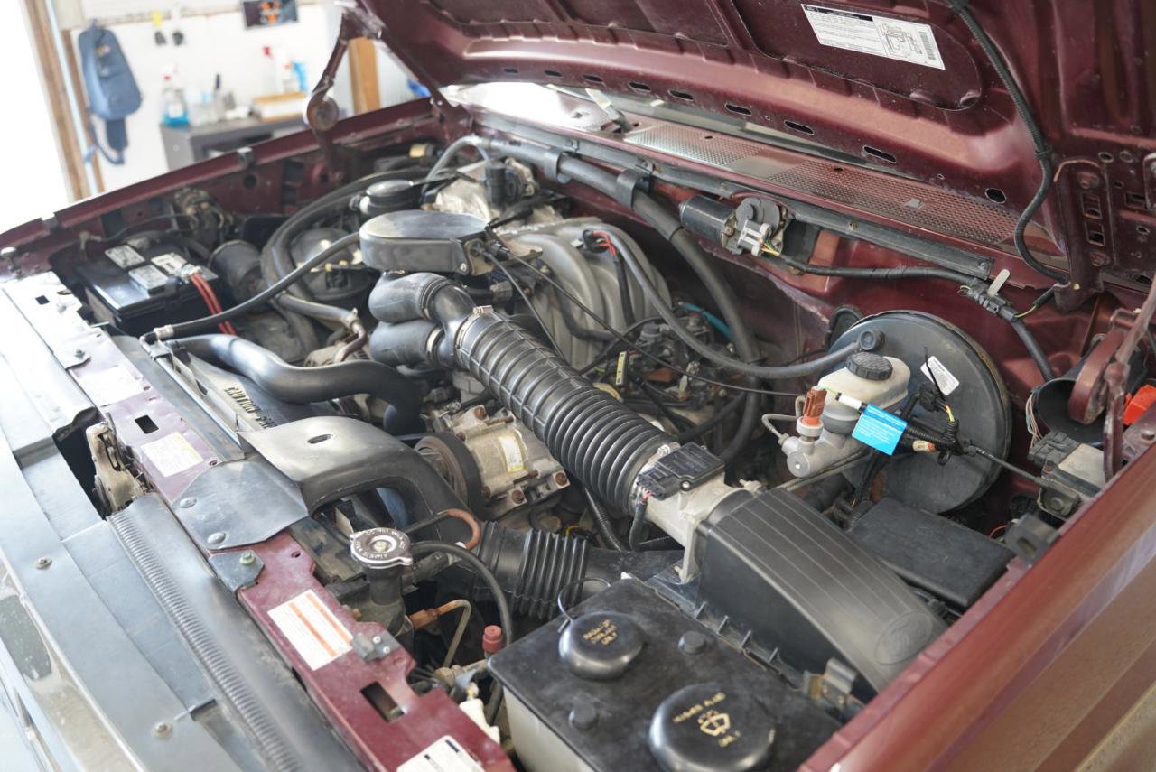 Used 1996 Ford Bronco Eddie Bauer AWD/4WD image 32