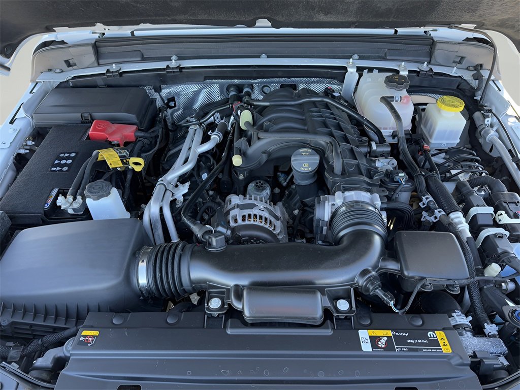 Used 2024 Jeep Gladiator Sport image 9