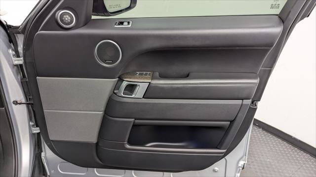 Used 2019 Land Rover Range Rover Sport HSE Dynamic AWD/4WD image 21