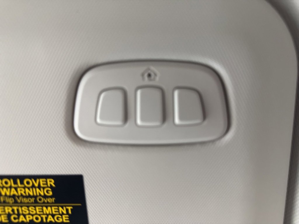 New 2025 Ford Escape SE w/ PHEV Premium Package image 30