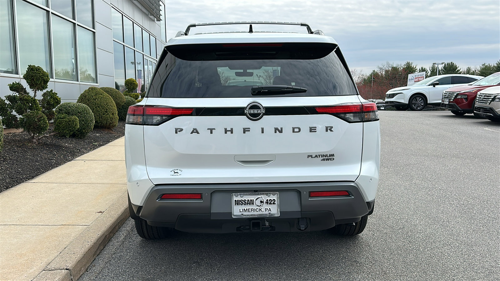 New 2026 Nissan Pathfinder Platinum AWD/4WD image 4