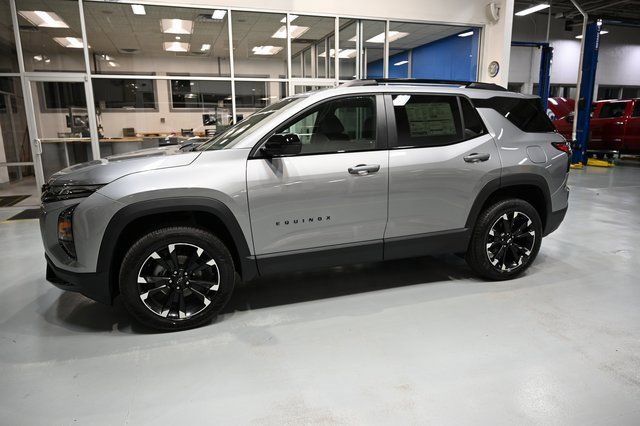 New 2026 Chevrolet Equinox RS image 7