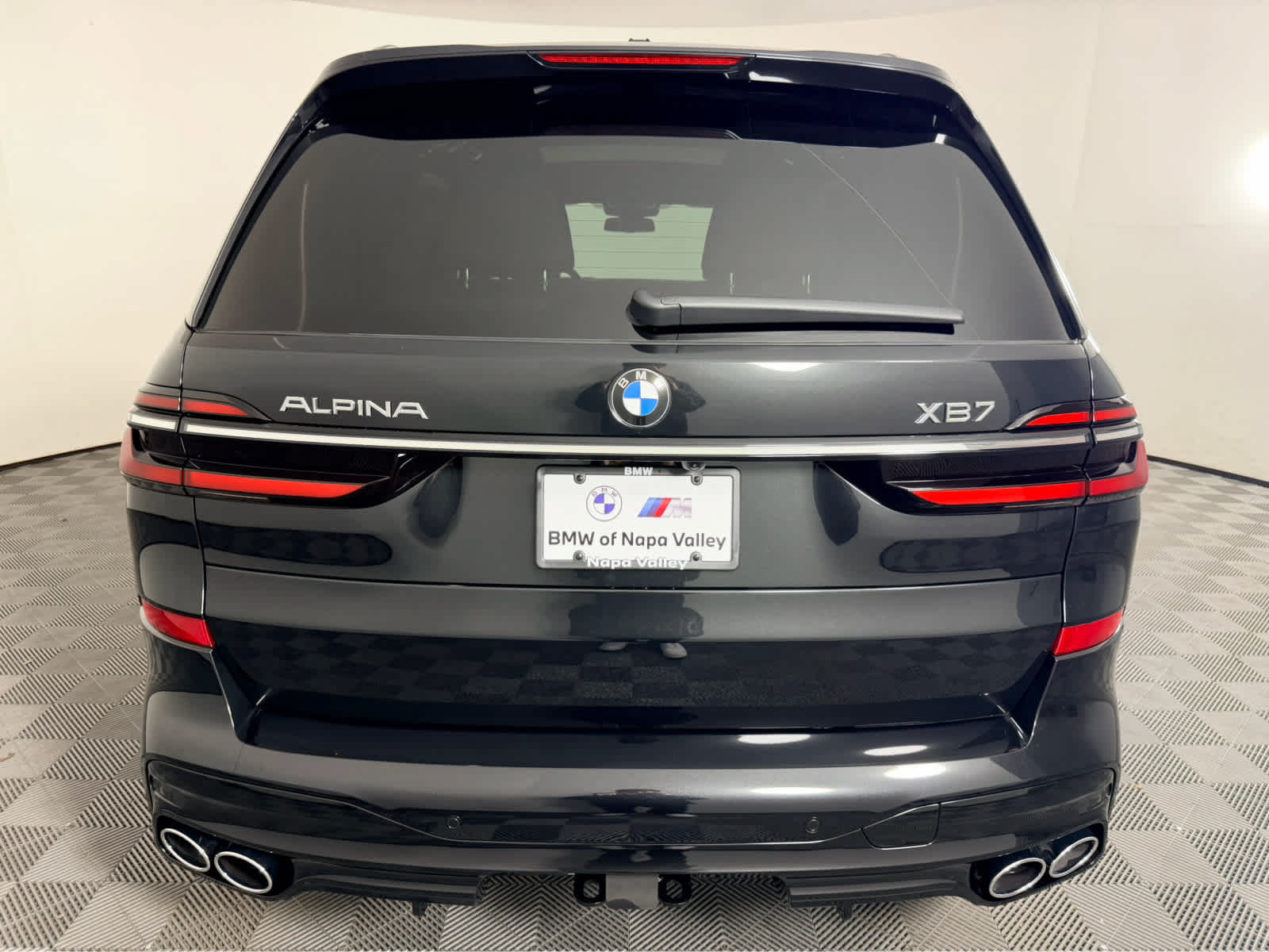 New 2026 BMW ALPINA XB7 AWD/4WD image 4