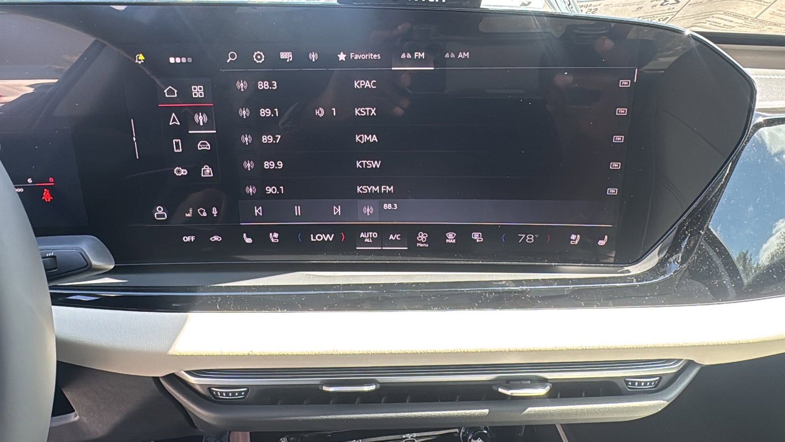 New 2026 Audi A6 Premium Plus AWD/4WD image 18