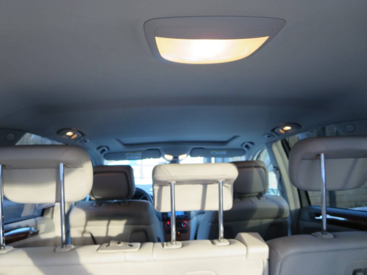 Used 2007 Mercedes-Benz ML 350 4MATIC image 23