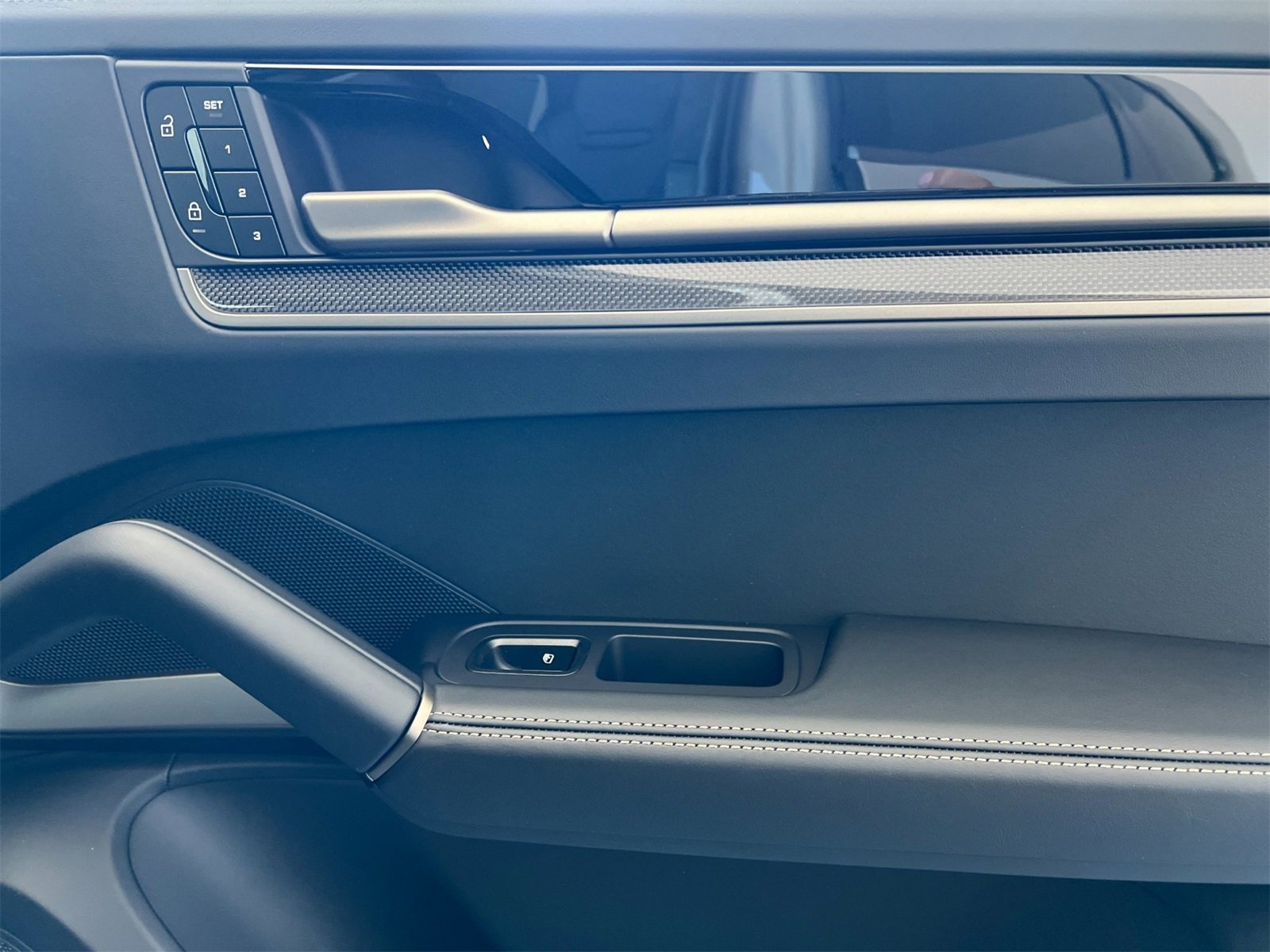 New 2025 Porsche Cayenne Turbo image 20