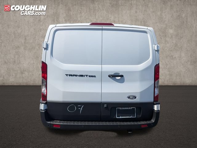 New 2026 Ford Transit 250 Low Roof w/ Load Area Protection Package RWD image 7