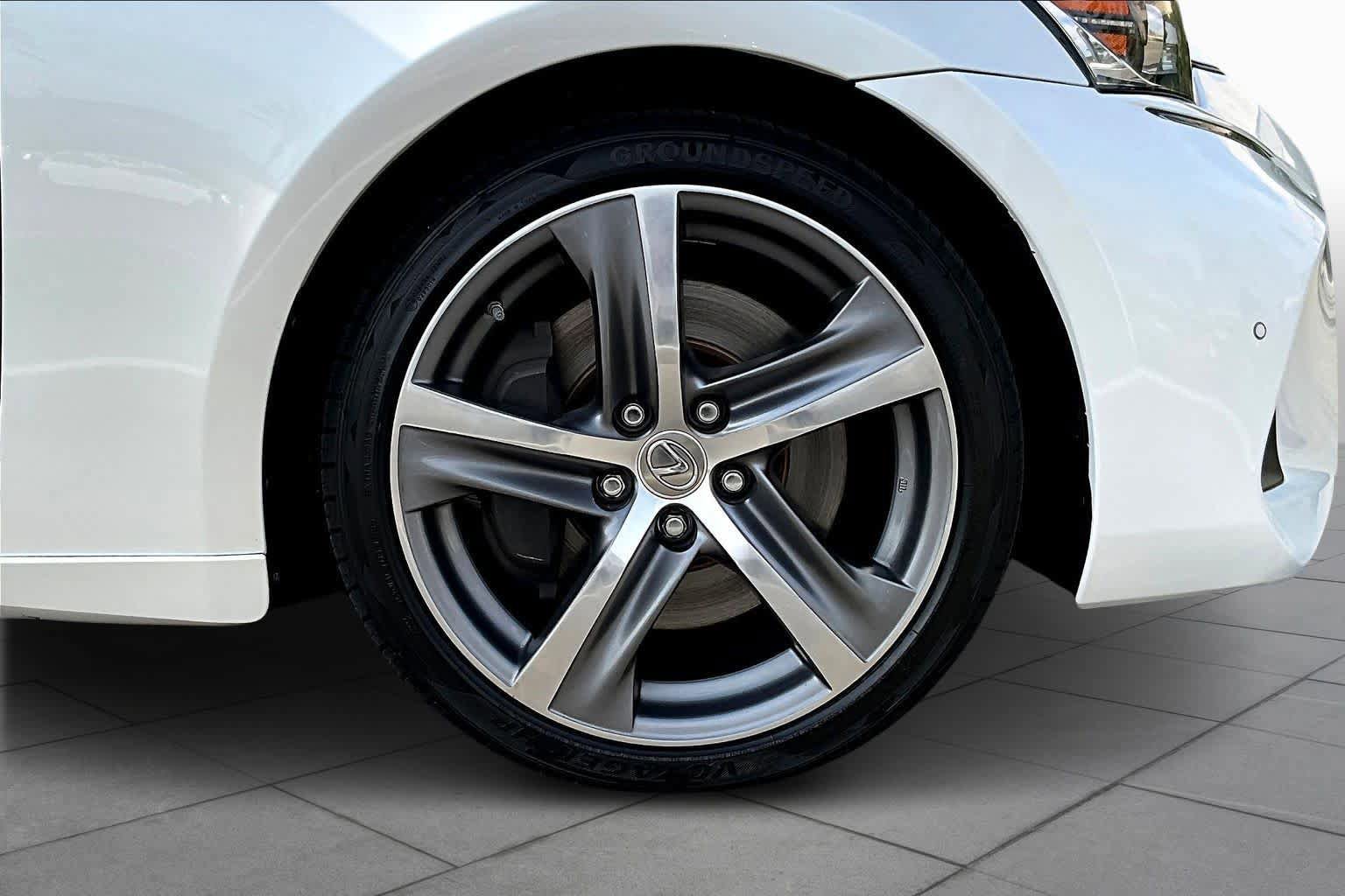 Used 2017 Lexus IS 200t w/ Navigation System Package image 10
