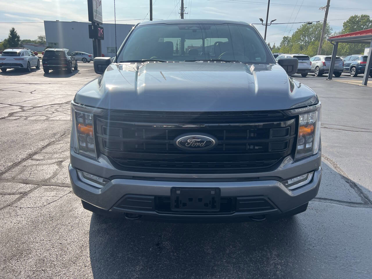Used 2023 Ford F150 XLT w/ Equipment Group 302A High image 4