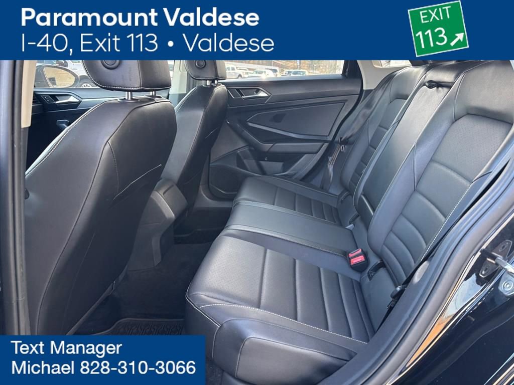 Used 2022 Volkswagen Jetta SE image 10