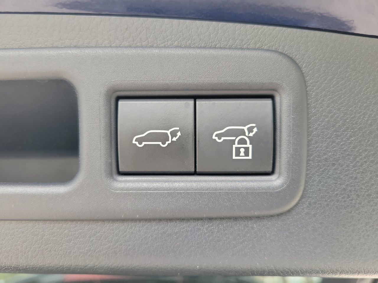 Used 2025 Lexus RX 350 FWD image 8