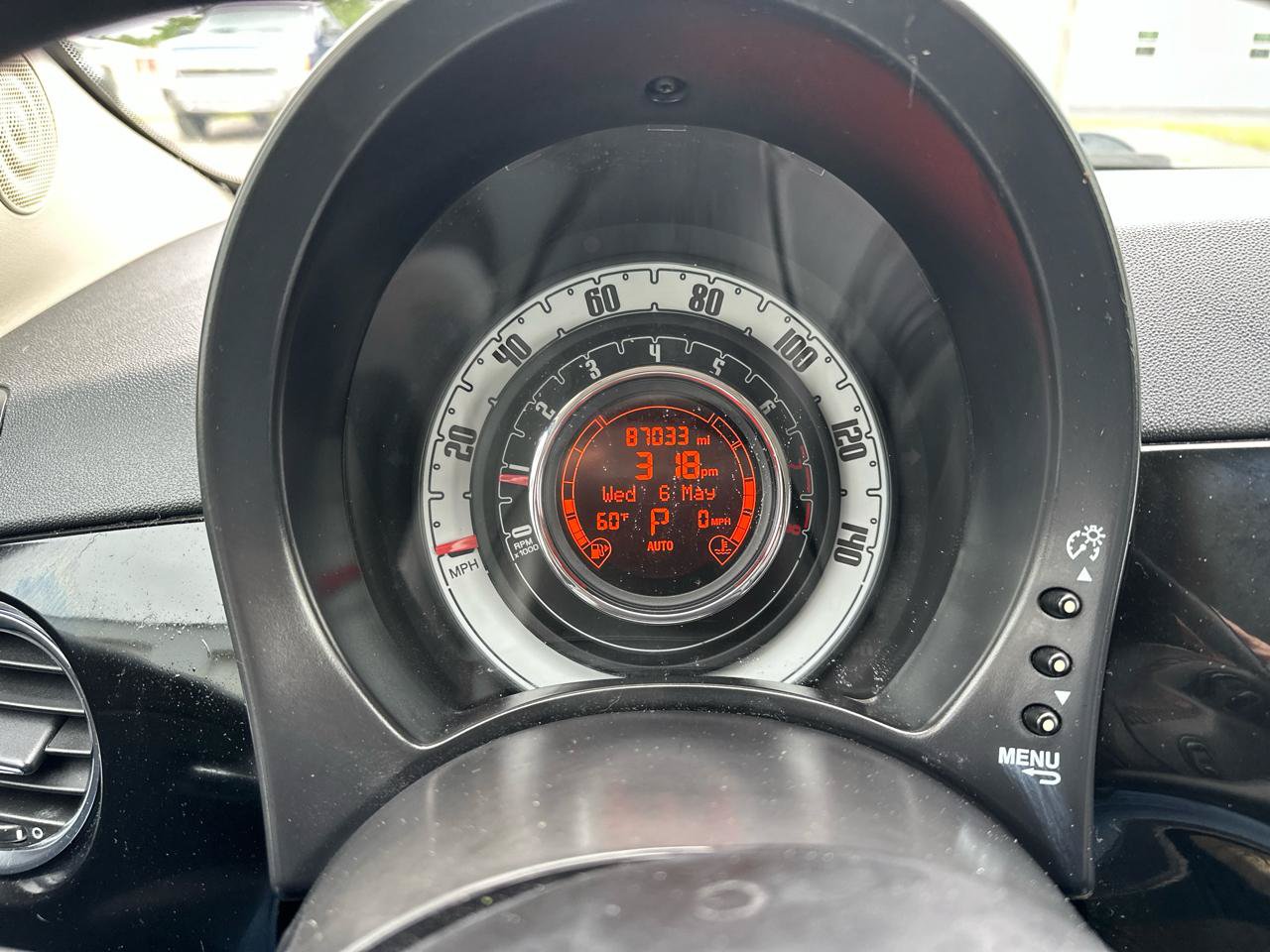 Used 2015 FIAT 500 Pop FWD image 24